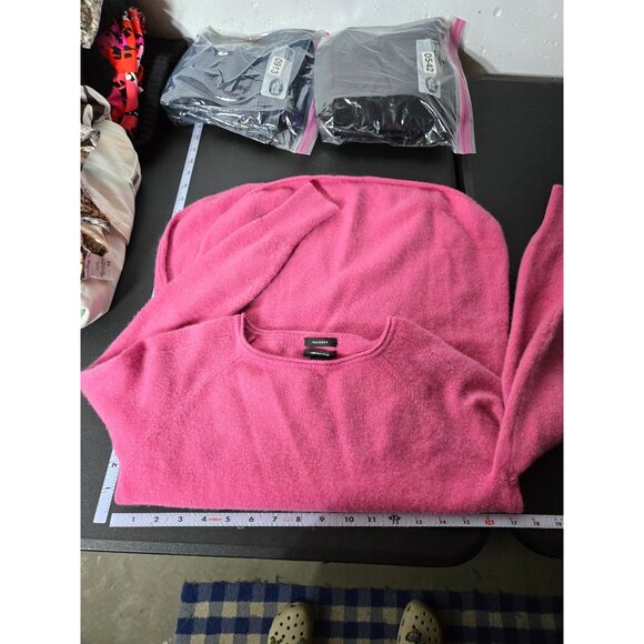 Halogen Women Pink Cashmere Wool Blend Sweater Size Small Soft Cozy Winter Fuzzy - Picture 7 of 9